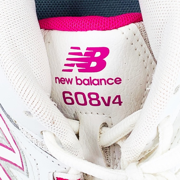 *SOLD* New Balance Women Casual Cross Trainer Shoe - Picture 9 of 16